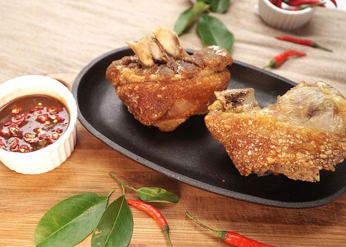 Các món ăn ngon mê ly thu hút thực khách trong tiệc đám hỏi