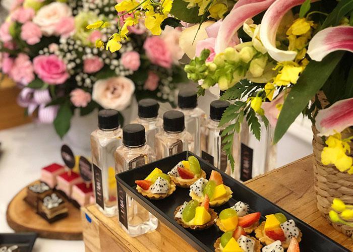 Lên thực đơn ngọt để tổ chức tiệc khai trương công ty