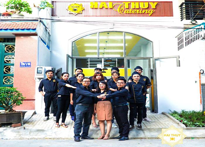 Đặt tiệc outside quận 4 Hai Thụy Catering - Sở hữu tiệc ngoài trời đẳng cấp 