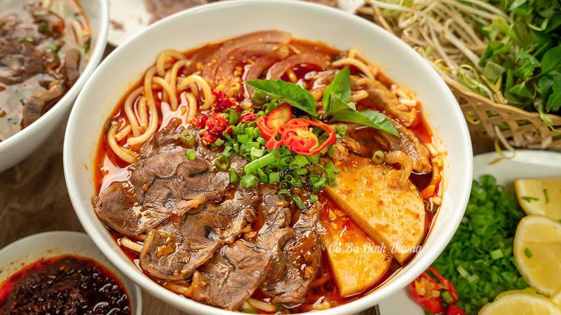 CÁCH NẤU BÚN BÒ HUẾ CHUẨN VỊ – NGON ĐẬM ĐÀ – ĐƠN GIẢN