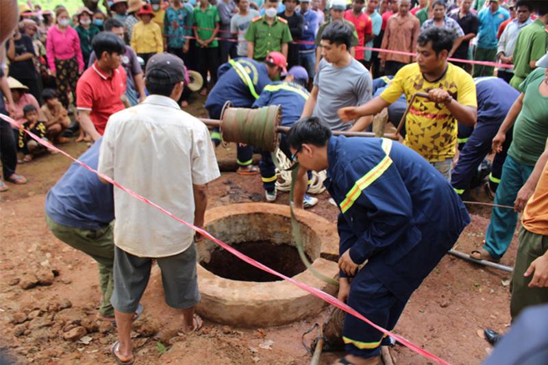 Nhà khoa học giải thích nguyên nhân chết ngạt dưới giếng