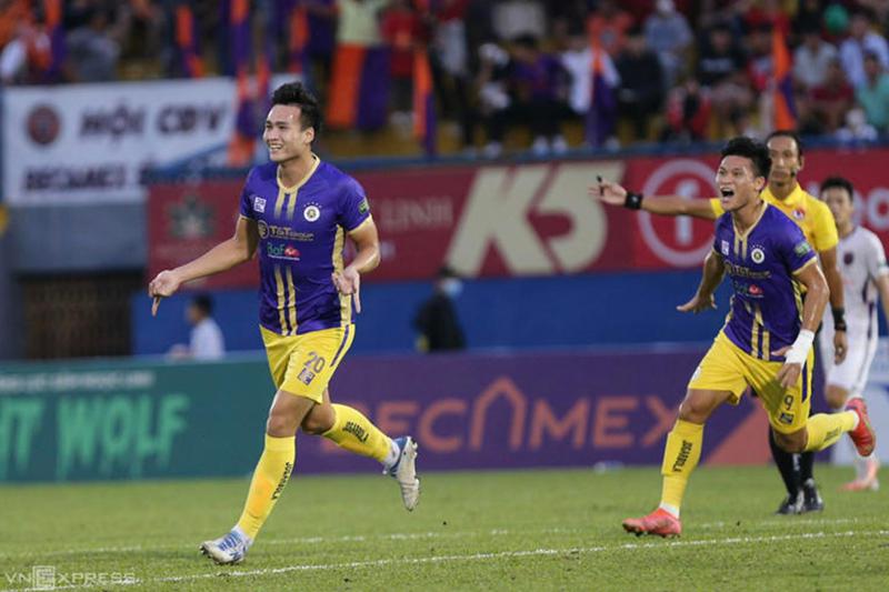 HLV Bình Dương không tin Hà Nội vô địch sớm ở V-League 2022