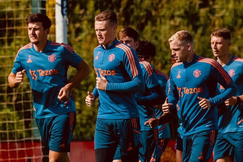 Ten Hag tính làm mới tuyến giữa để đấu Liverpool